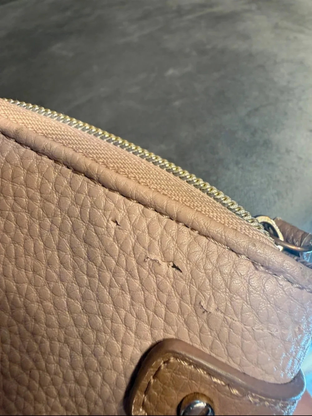 Steve Madden Beige Taupe Double Zip Around Wallet Gold Hardware